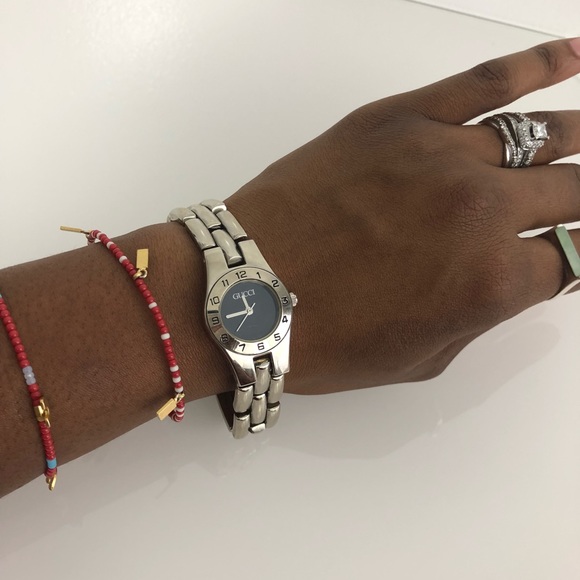 PRICE FIRM• Gucci Woman’s Watch - Picture 3 of 5